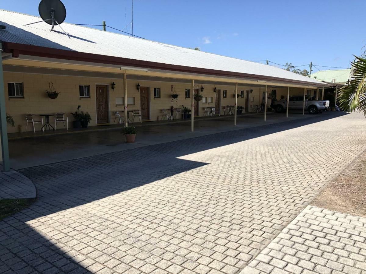 Bororen Hotel Motel エクステリア 写真